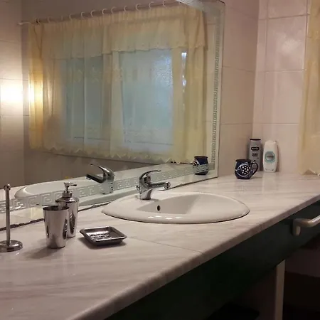 Casa Con Verde Case de vacanță *