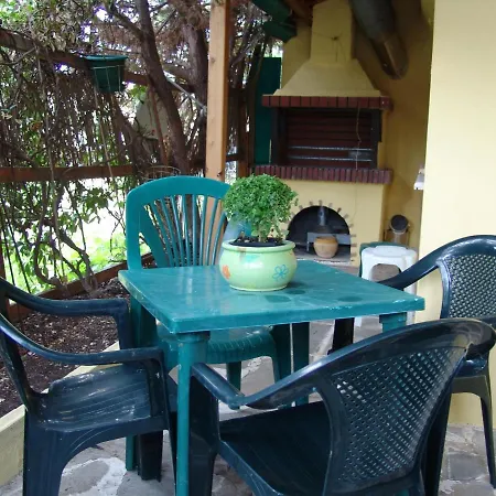 Casa Con Verde *